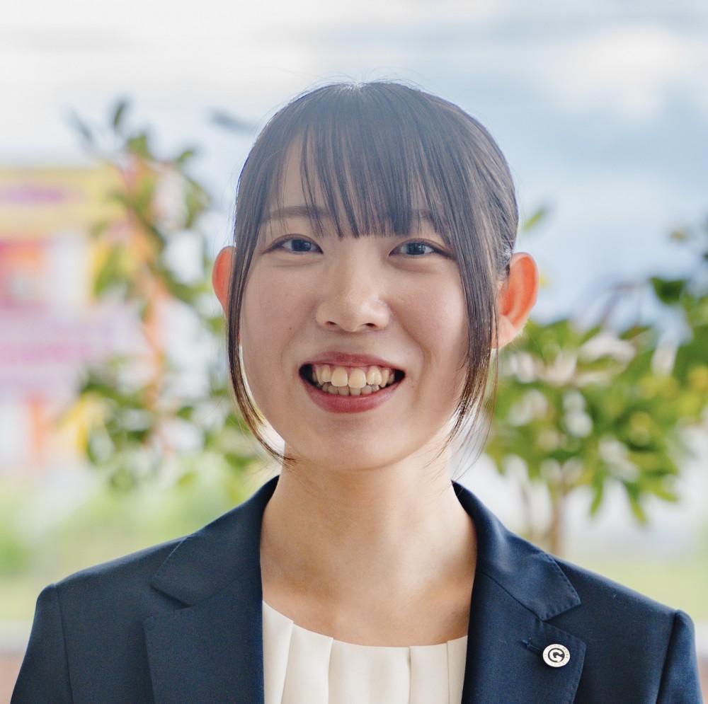 安藤　佳織